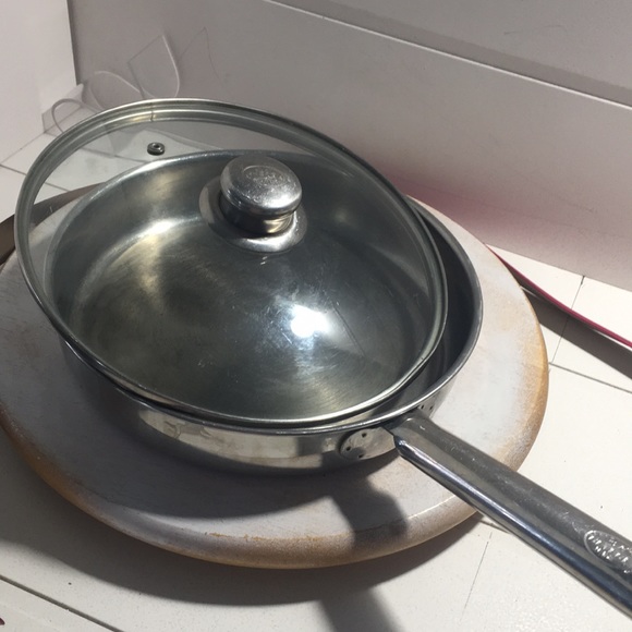 Revere Ware SX stainless with copper disk bottom 10”covered skillet - Picture 2 of 9